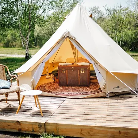 Le Repere Du Pin Sec - Glamping & Surfcamp Hotel Naujac-sur-Mer Exterior photo
