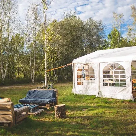 Le Repere Du Pin Sec - Glamping & Surfcamp Hotel Naujac-sur-Mer Exterior photo